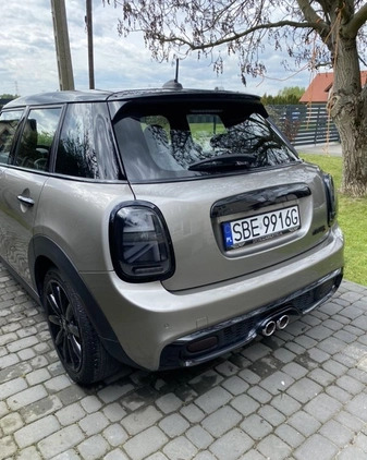 MINI Cooper S cena 88000 przebieg: 107000, rok produkcji 2019 z Kościerzyna małe 631